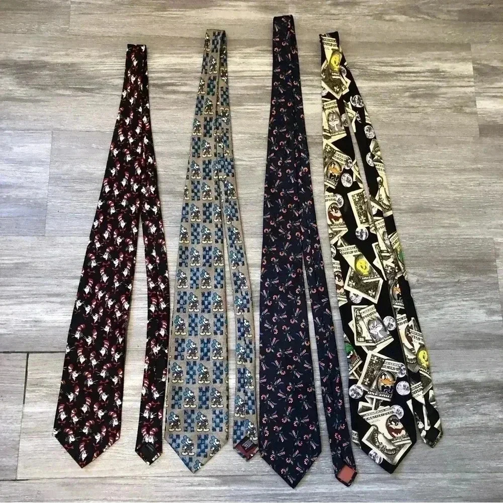 Mens Vintage Silk Tie Lot Mickey,Looney Tunes, Dr Seuss And Silk Christmas Tie